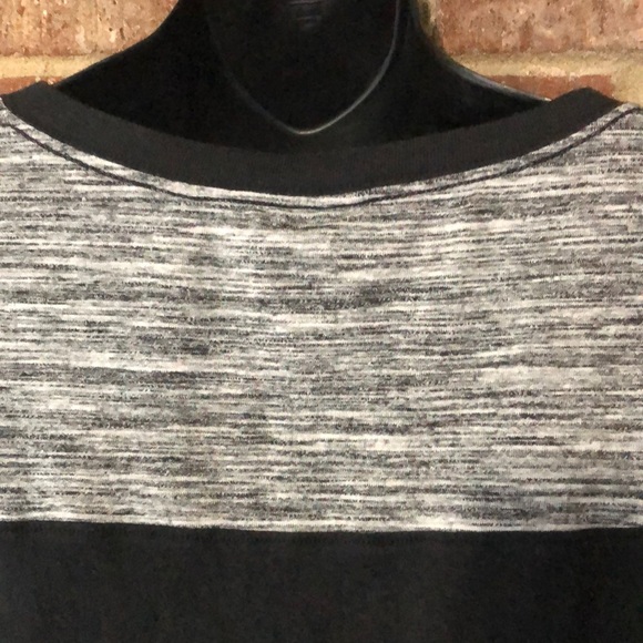 2/$12 or 5/$25 Item • Victoria’s Secret - XS - Picture 4 of 6